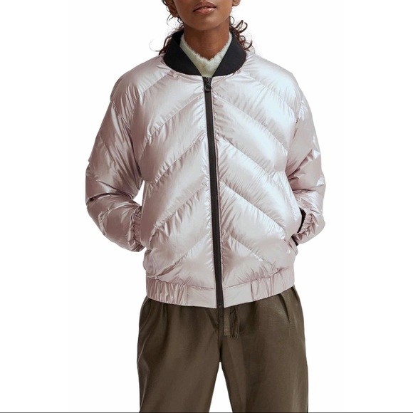 Noize Jackets & Blazers - NOIZE women’s bomber jacket